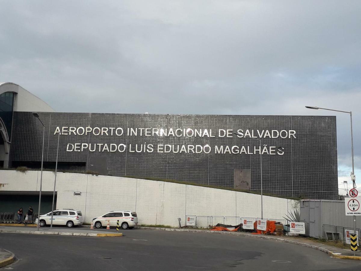 Stela Maris Praia E Aeroporto Apartamento